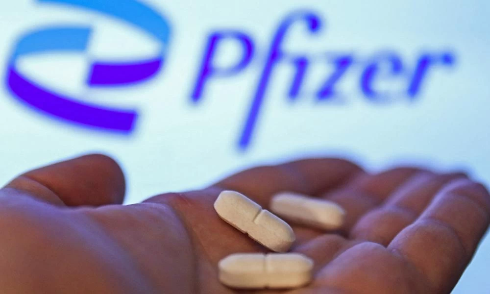 ΗΠΑ: Διπλασιάζει την παραγγελία της για το χάπι της Pfizer